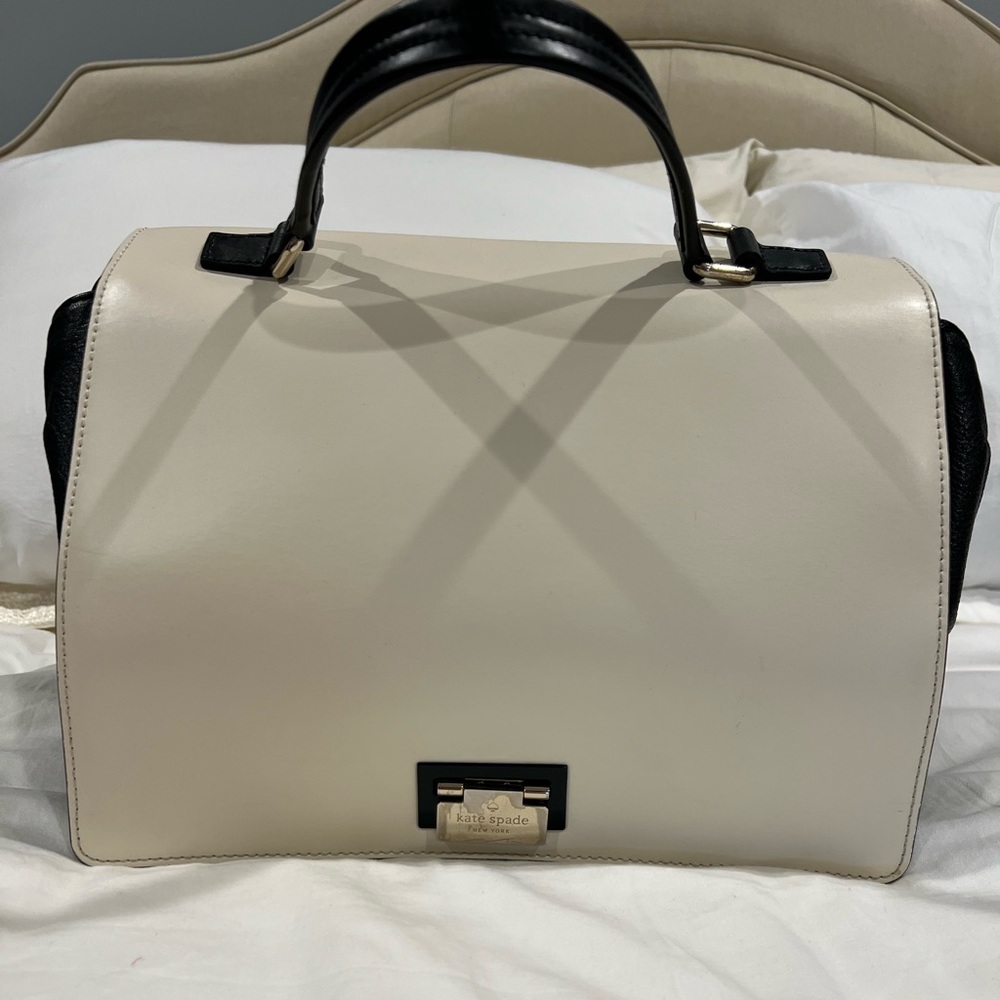 Kate spade purse